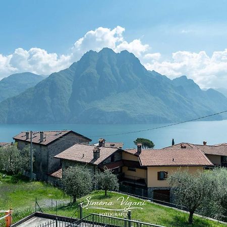 Appartement Casa Aria à Riva di Solto Extérieur photo