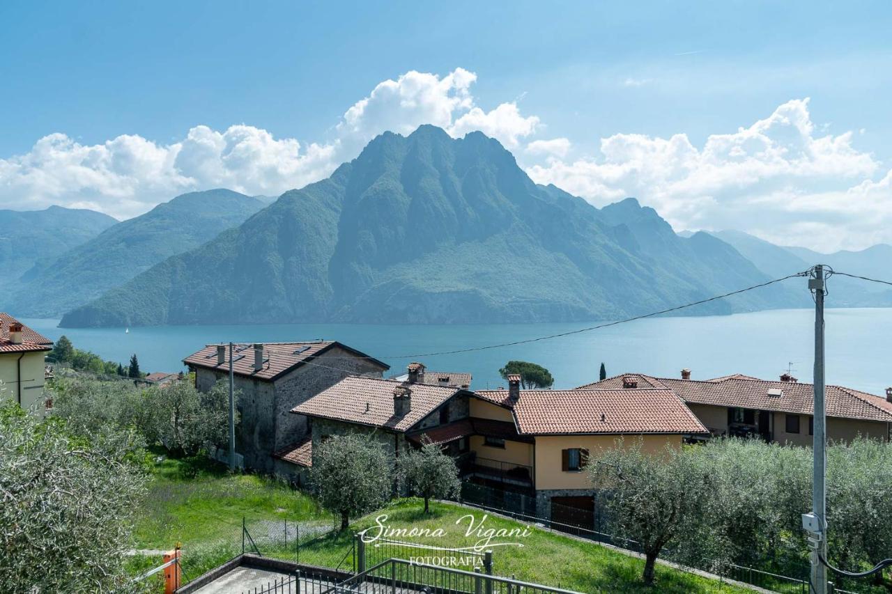 Appartement Casa Aria à Riva di Solto Extérieur photo